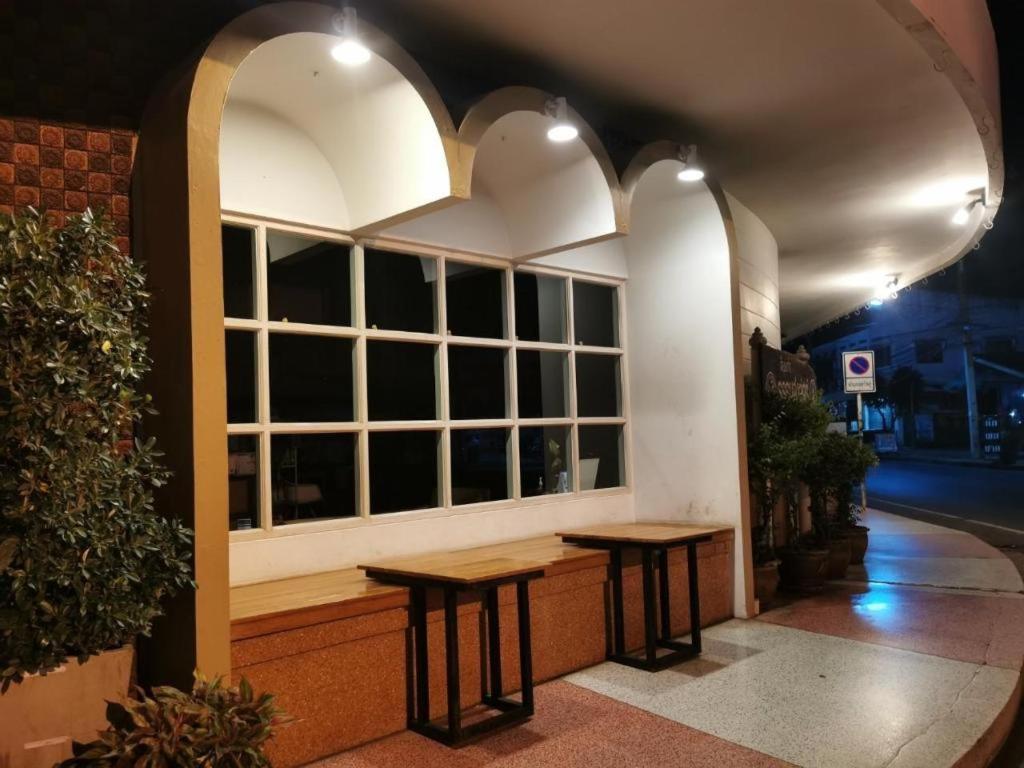 קלסין Supak Hotel מראה חיצוני תמונה