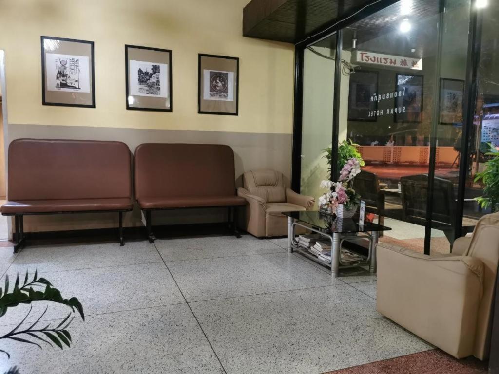 קלסין Supak Hotel מראה חיצוני תמונה
