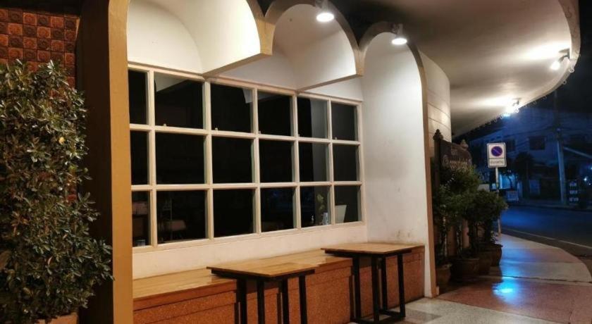 קלסין Supak Hotel מראה חיצוני תמונה