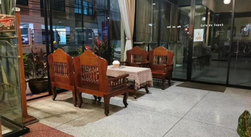 קלסין Supak Hotel מראה חיצוני תמונה