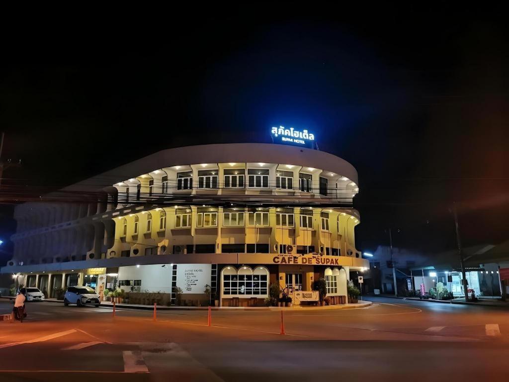קלסין Supak Hotel מראה חיצוני תמונה